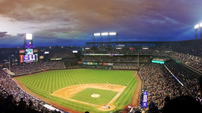 quelle est la distance entre les bases au baseball stade de baseball